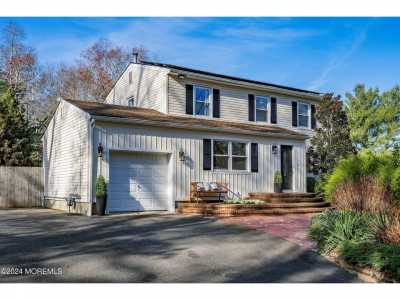 Home For Sale in Jackson, New Jersey