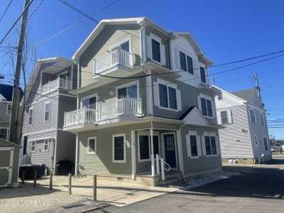 Home For Rent in Lavallette, New Jersey