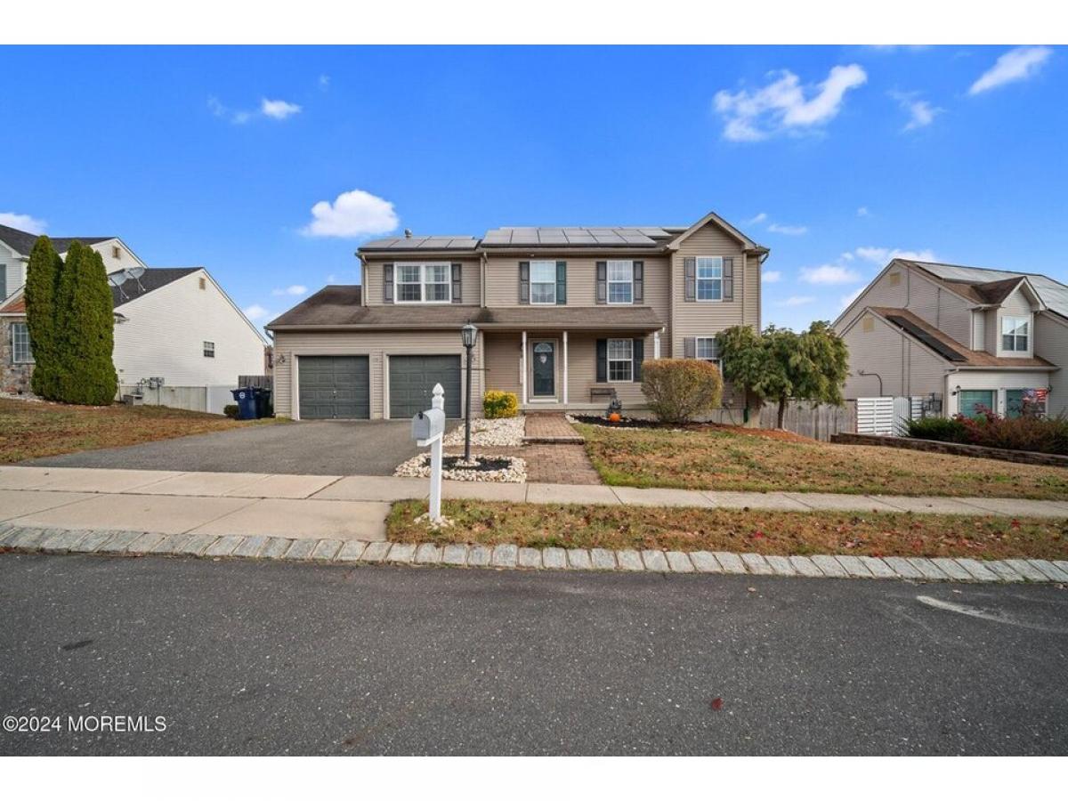 Picture of Home For Sale in Little Egg Harbor, New Jersey, United States