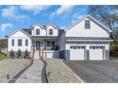 Home For Sale in Brick, New Jersey