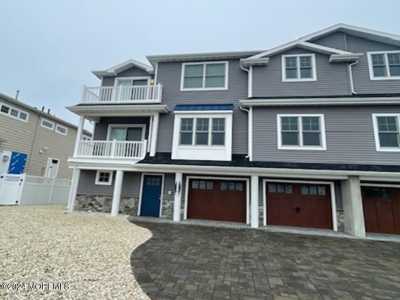 Home For Rent in Lavallette, New Jersey