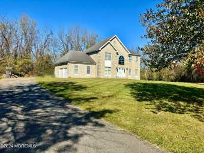 Home For Sale in Greenwich, New Jersey