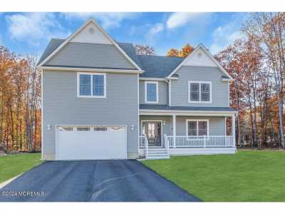 Home For Sale in Jackson, New Jersey