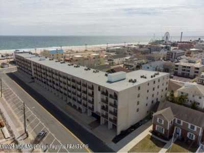 Home For Sale in Seaside Heights, New Jersey