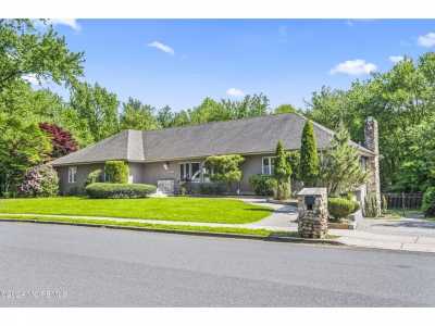 Home For Sale in Ocean Twp, New Jersey