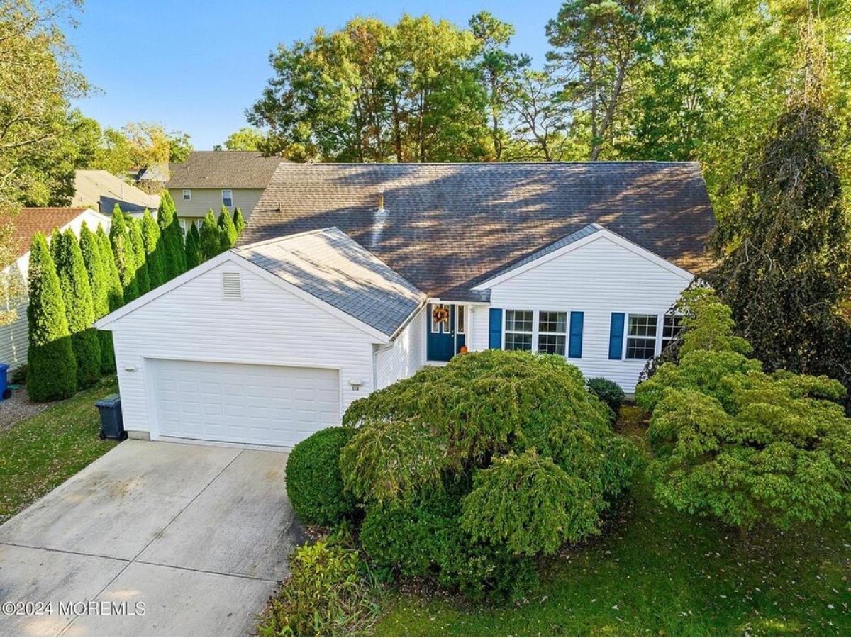 Picture of Home For Sale in Manahawkin, New Jersey, United States