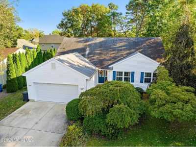 Home For Sale in Manahawkin, New Jersey