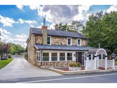 Home For Sale in Allenwood, New Jersey