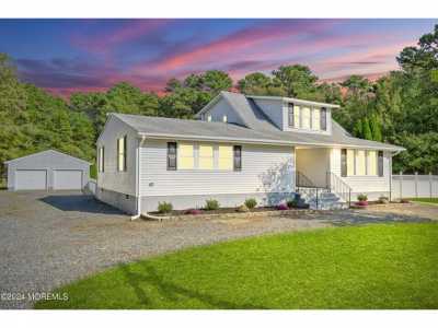 Home For Sale in Chatsworth, New Jersey