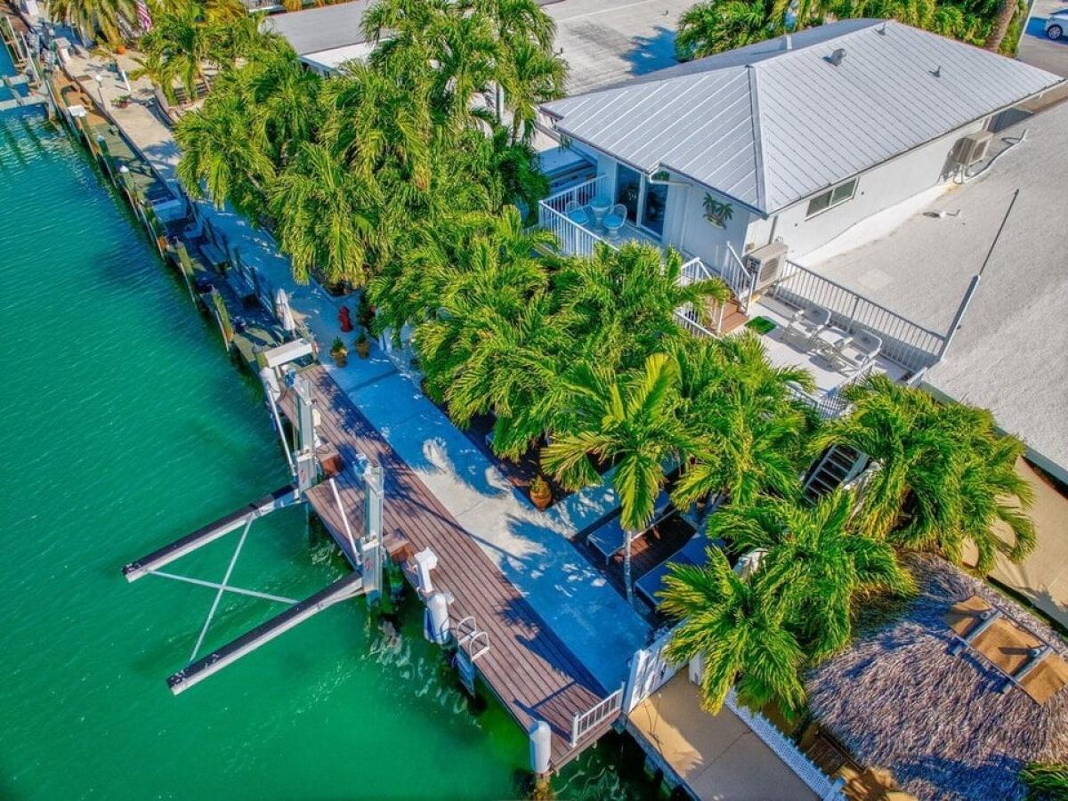 Picture of Home For Sale in Key Colony, Florida, United States