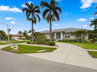 Home For Sale in Marco Island, Florida