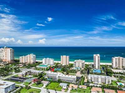 Home For Sale in Marco Island, Florida