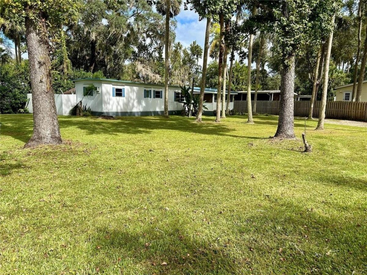 Picture of Home For Sale in Astor, Florida, United States