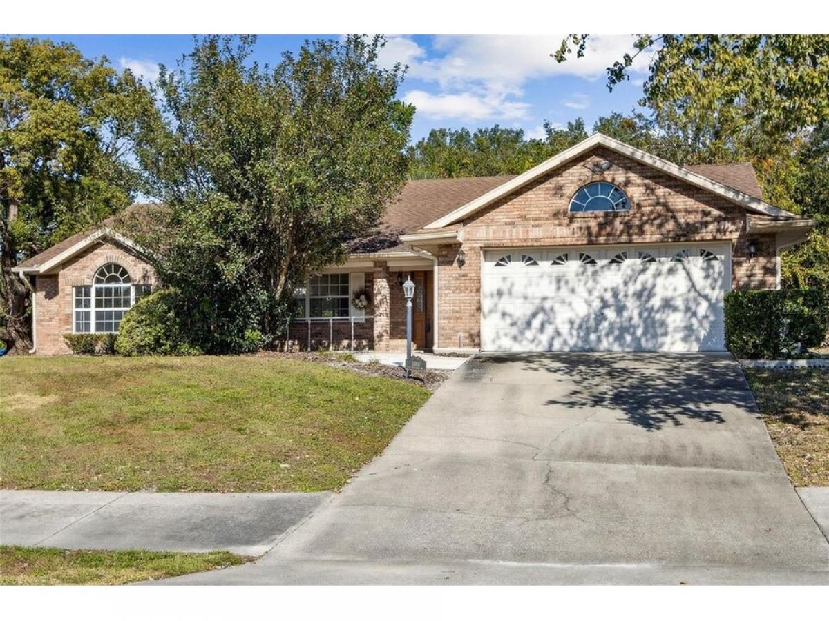 Picture of Home For Sale in Deltona, Florida, United States