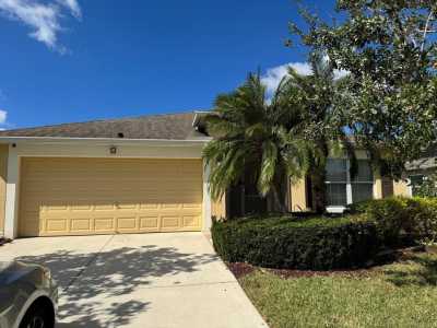 Home For Rent in Parrish, Florida