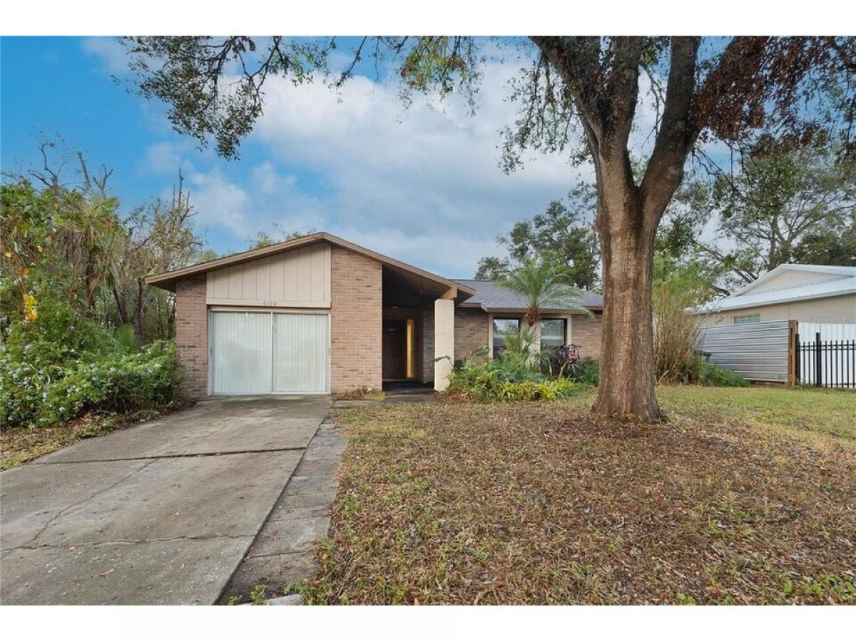 Picture of Home For Sale in Seffner, Florida, United States