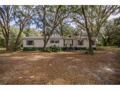 Home For Sale in Fort Mc Coy, Florida