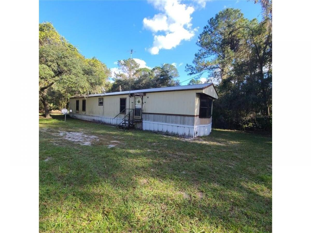 Picture of Home For Sale in Citra, Florida, United States