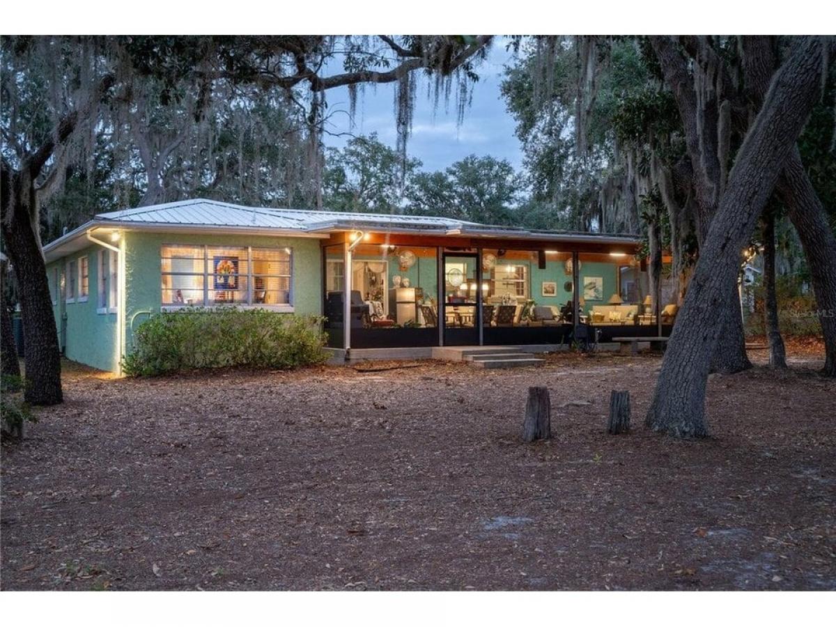 Picture of Home For Sale in Fort Mc Coy, Florida, United States