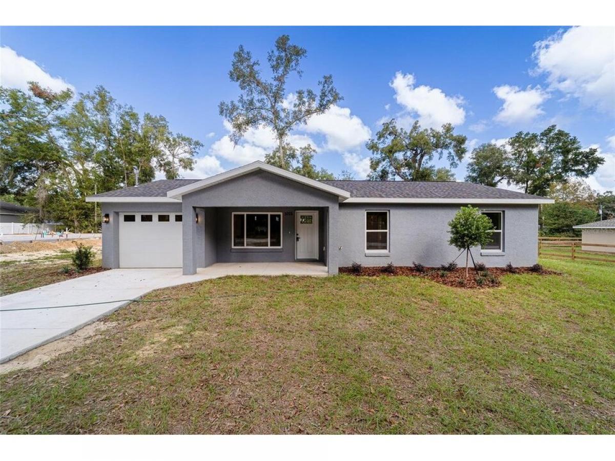 Picture of Home For Sale in Citra, Florida, United States