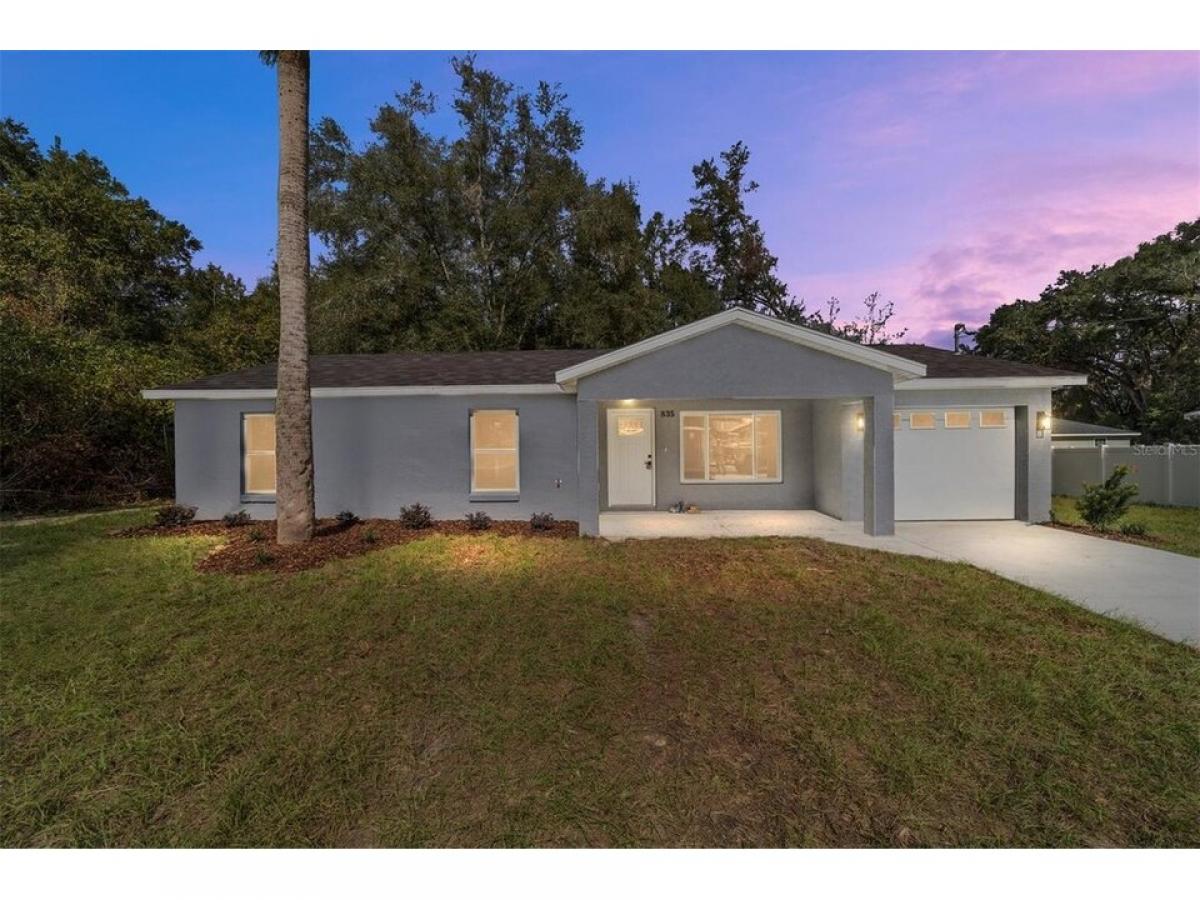 Picture of Home For Sale in Citra, Florida, United States