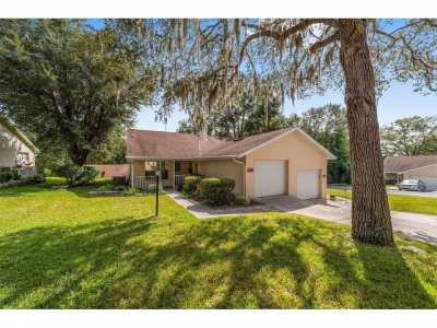 Home For Sale in Beverly Hills, Florida