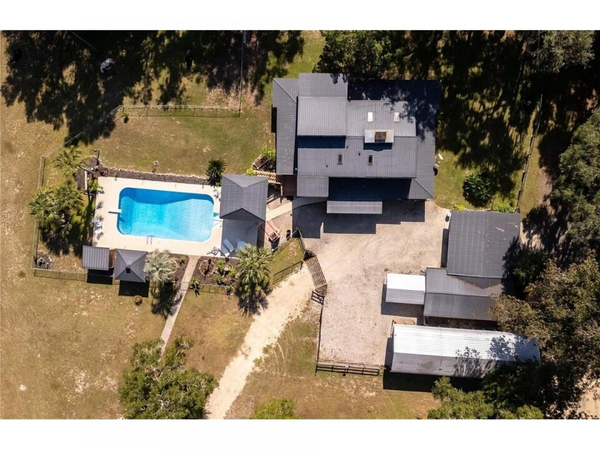 Picture of Home For Sale in Citra, Florida, United States