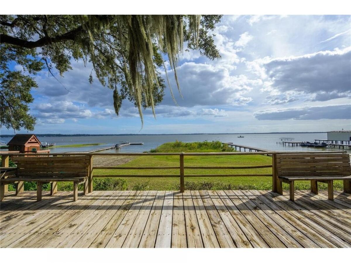 Picture of Home For Sale in Ocklawaha, Florida, United States