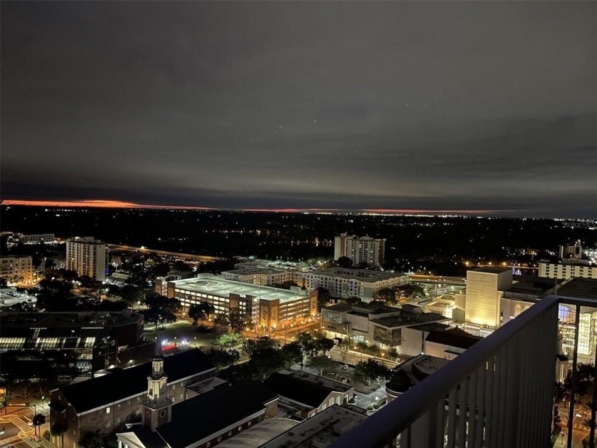 Picture of Home For Sale in Orlando, Florida, United States