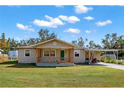 Home For Sale in Lakeland, Florida