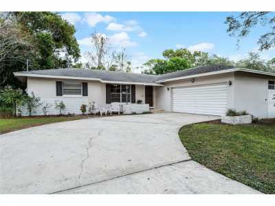 Home For Sale in Altamonte Springs, Florida