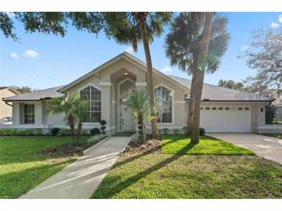 Home For Sale in Oviedo, Florida