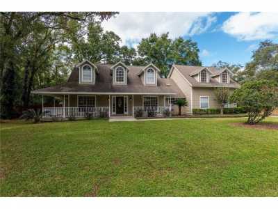 Home For Sale in Altamonte Springs, Florida