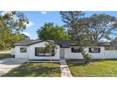 Home For Sale in Rockledge, Florida