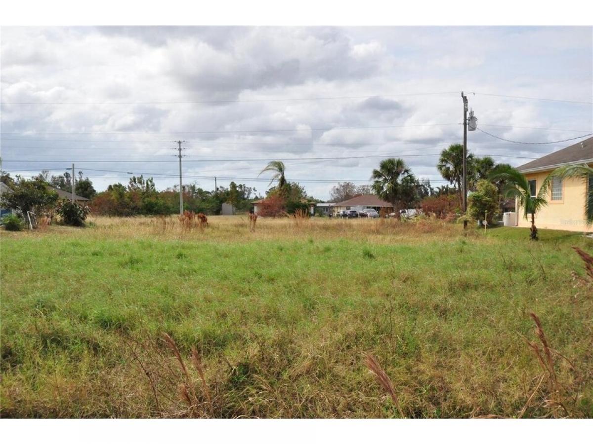 Picture of Residential Land For Sale in North Port, Florida, United States