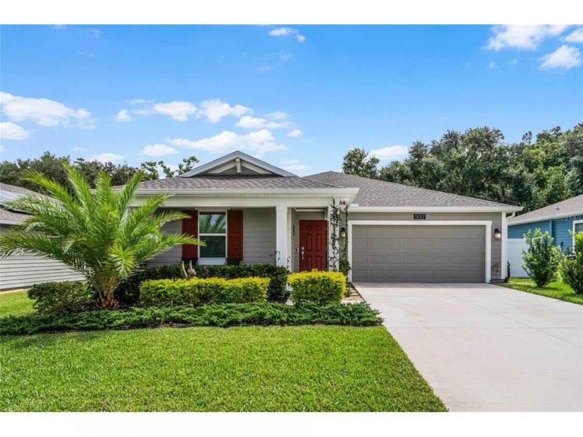 Picture of Home For Sale in Mount Dora, Florida, United States