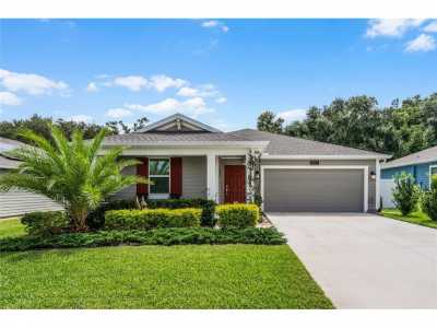 Home For Sale in Mount Dora, Florida