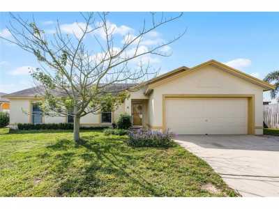 Home For Sale in Winter Haven, Florida