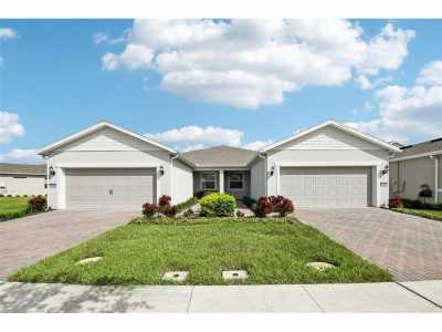 Home For Sale in Saint Cloud, Florida