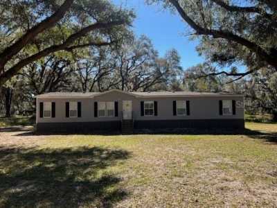 Home For Sale in Fort White, Florida