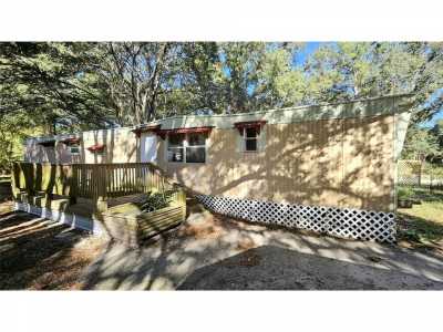 Home For Sale in Interlachen, Florida