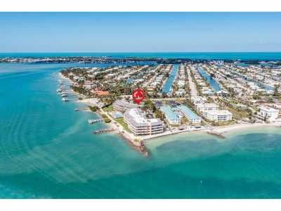 Home For Sale in Key Colony Beach, Florida