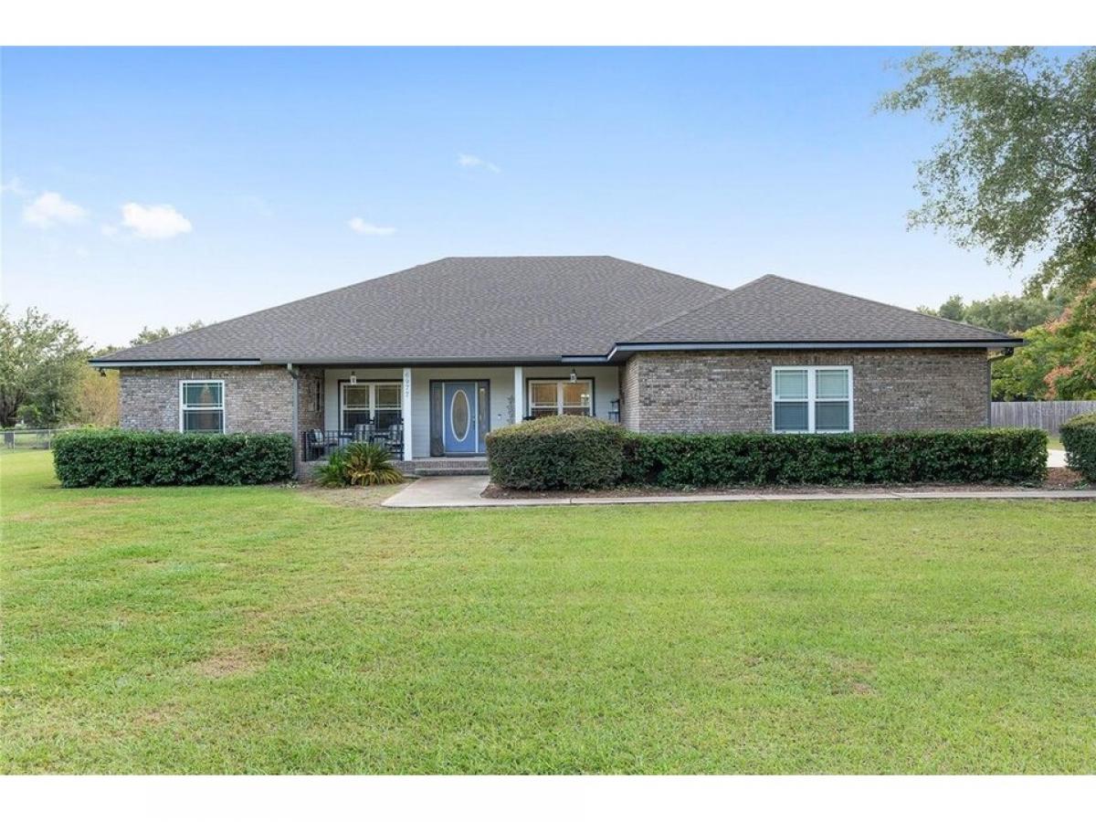 Picture of Home For Sale in Melrose, Florida, United States