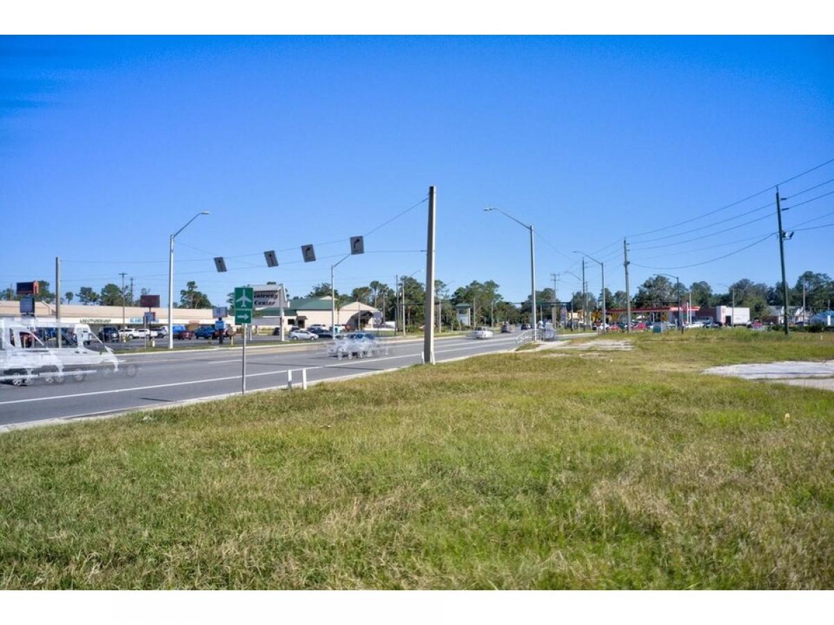 Picture of Residential Land For Sale in Lake City, Florida, United States