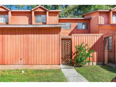 Home For Sale in Gainesville, Florida