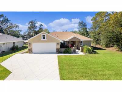 Home For Sale in Summerfield, Florida