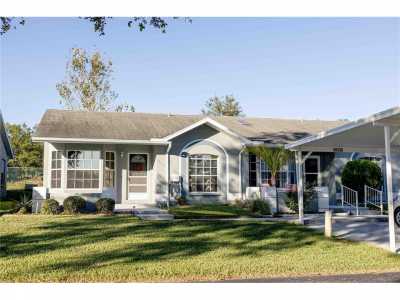 Home For Sale in Zephyrhills, Florida