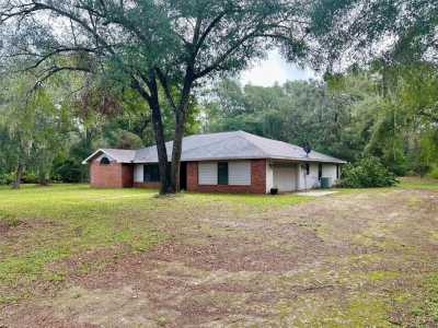 Home For Rent in Webster, Florida