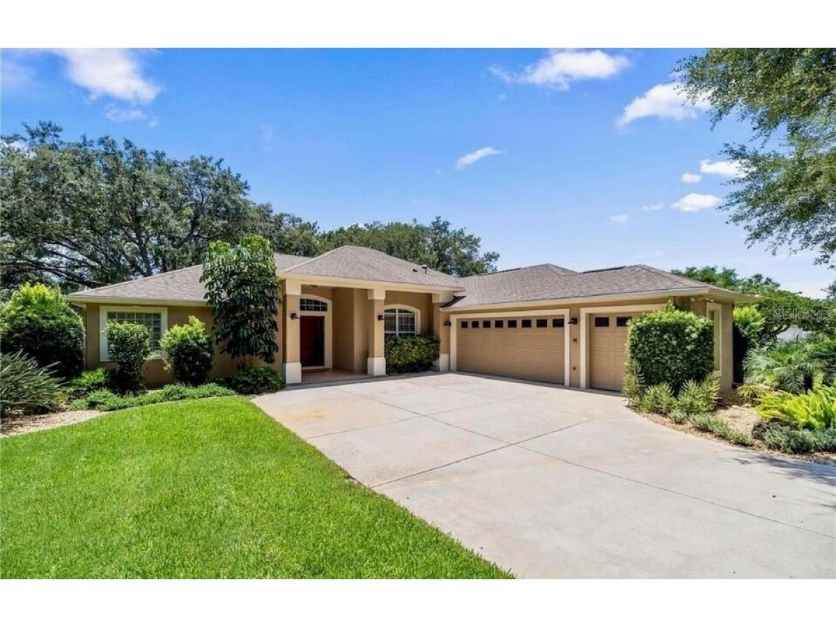 Picture of Home For Sale in Lady Lake, Florida, United States