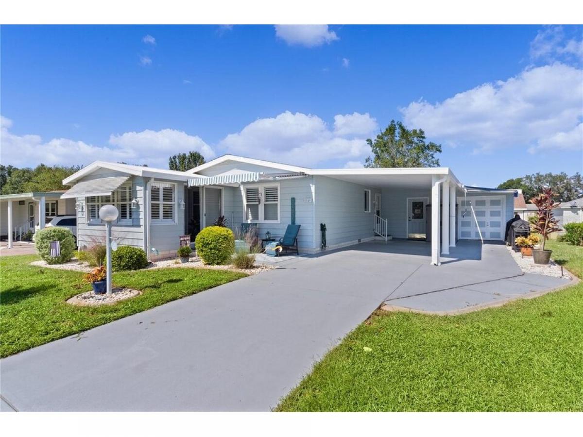 Picture of Home For Sale in Lady Lake, Florida, United States